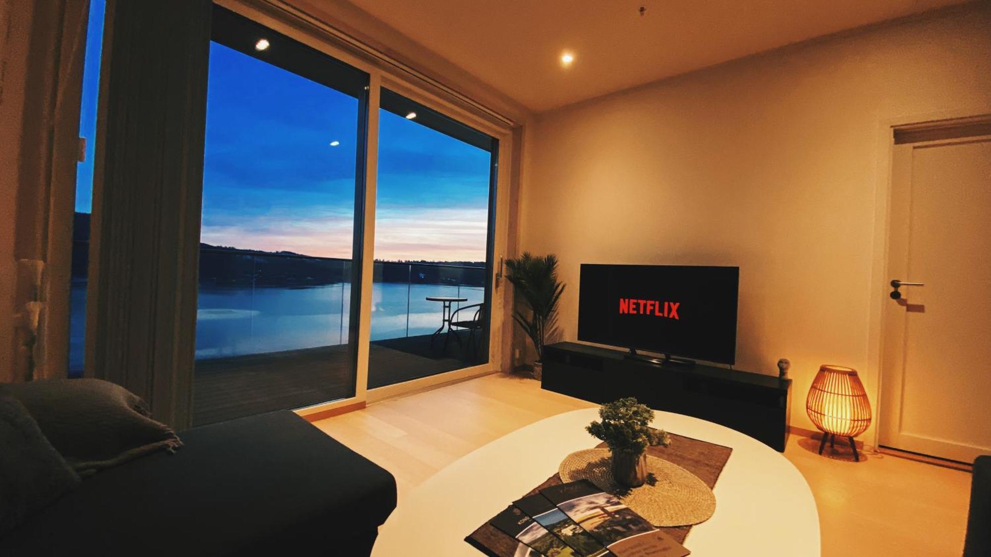 Mjos Tower Suite - Lovely Lake View Brumunddal Exteriér fotografie